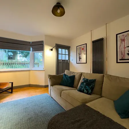 Coastal Lakes Mews *